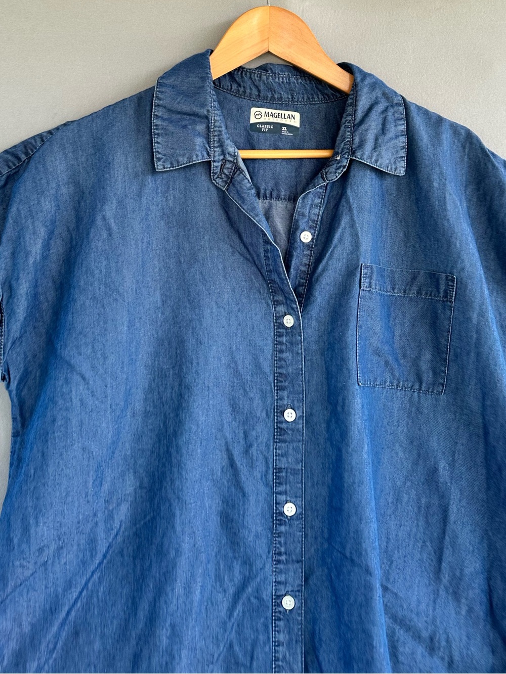 🎉5 for $45🎉  Magellan top blouse denim blue shirt size XL - Picture 3 of 7